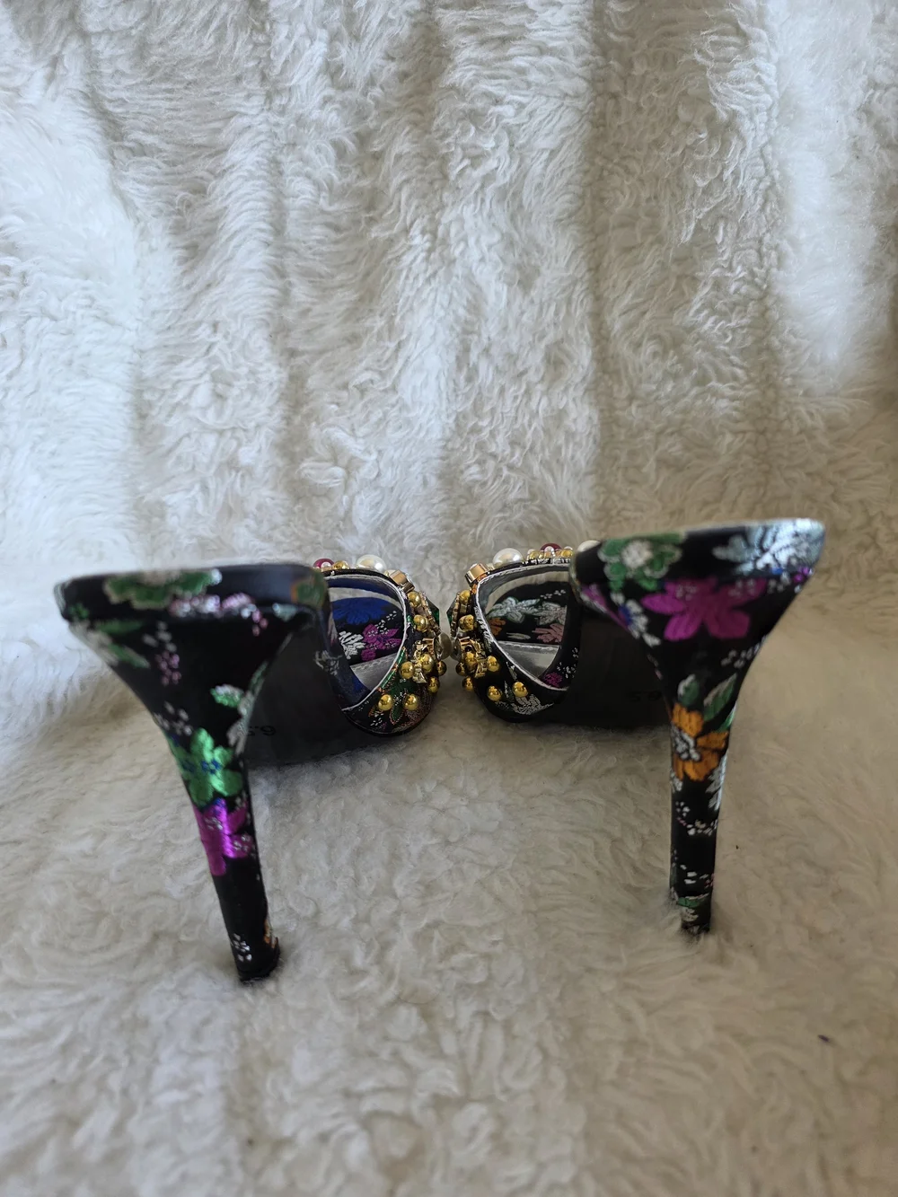 Azalea Wang chic black